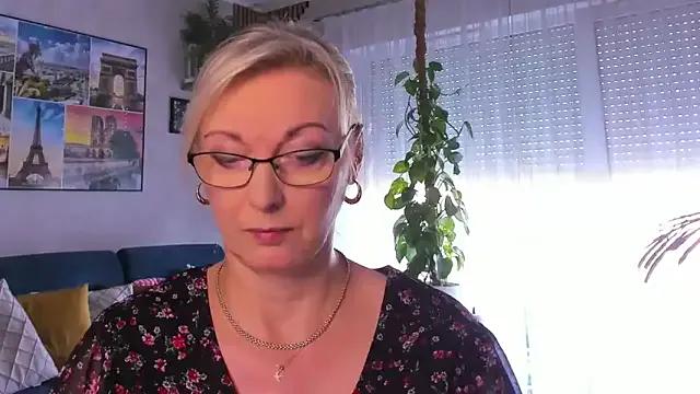 vanessa_chat on StripChat