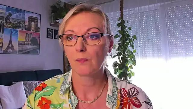 vanessa_chat on StripChat