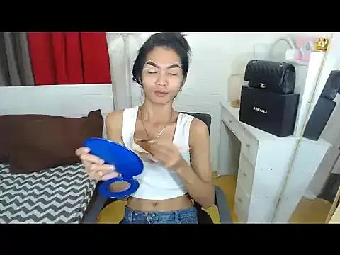 XxWildTsClaraHugeCockxX — FOR MY BOOBS AND HOT CUMSHOW