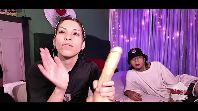 YaraLeon on StripChat