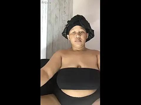 Yellowriider on StripChat 