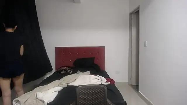 yohacriss on StripChat