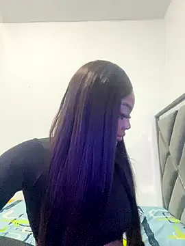 zaracollins01 on StripChat